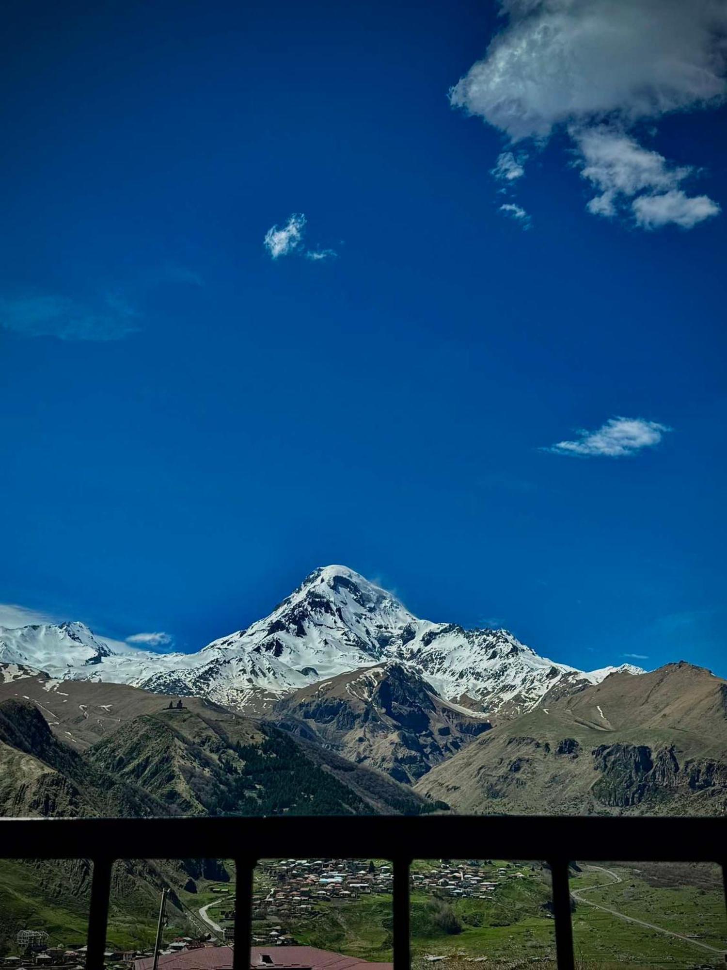 Cottage Paradise Kazbegi Exterior photo